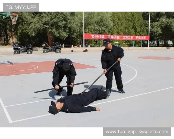 自行车 gang 赛中战术协作堪比指挥系统